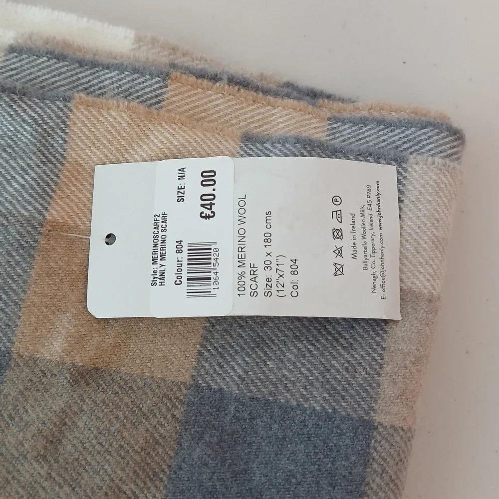 John Hanly Plaid Scarf Unisex OS Grey Tan 100% Merino Wool Made Ireland Fringe